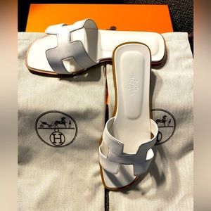 Hermes White Leather Oran Slides
